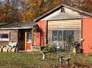 4829 Maple City Hwy, Interlochen, MI 49643