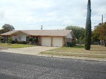 1st image of 1407 Searcy Dr