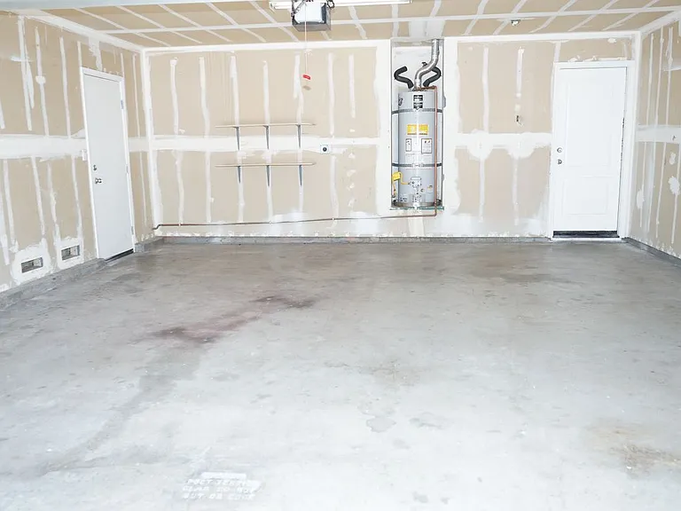 467 E Legacy Dr — Photo 19