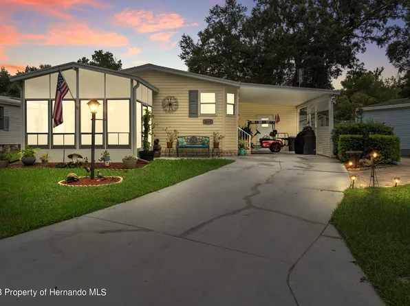 2805 Kingswood Cir, Brooksville, FL 34604