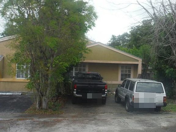 3rd image of 7211 SW 14th St