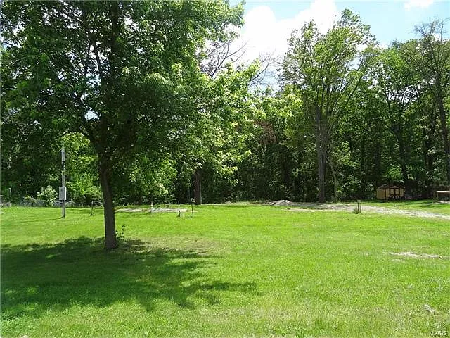 4132 Faredale Ln photo 1