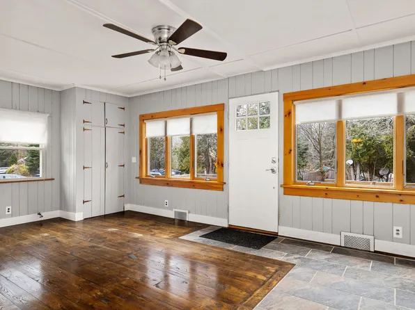 443 Lake St, Saranac Lake, NY 12983