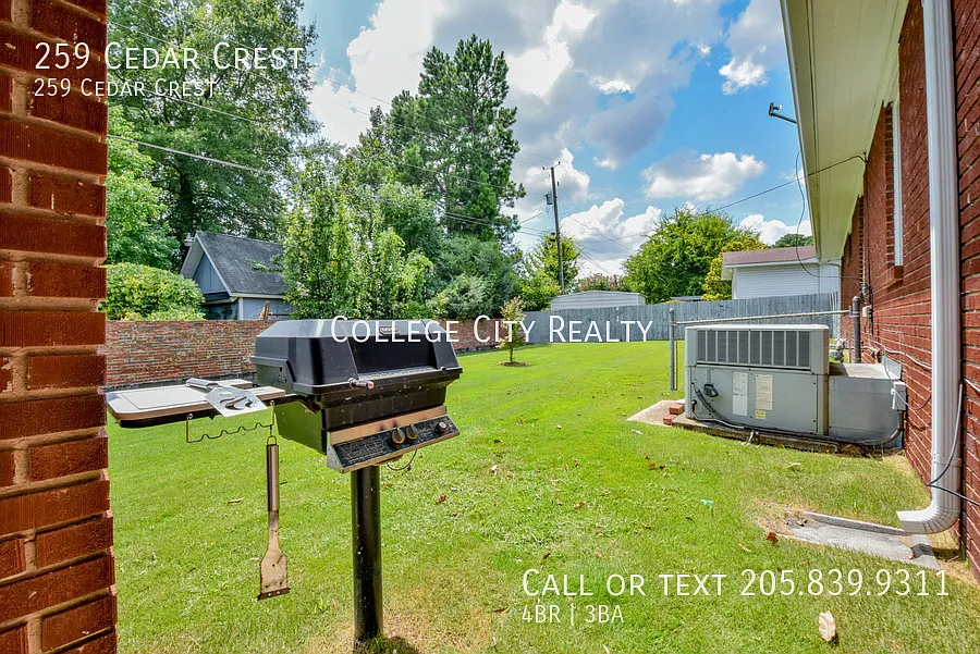 259 Cedar Crest — Photo 3