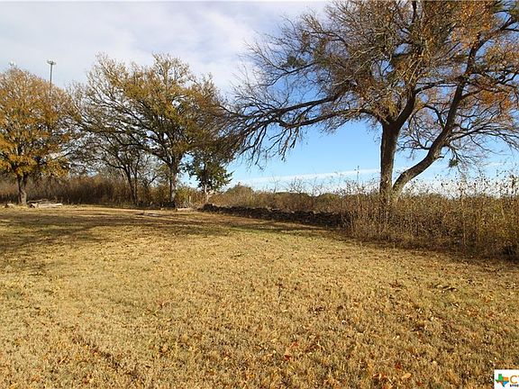 5th image of 440 W Fm 217