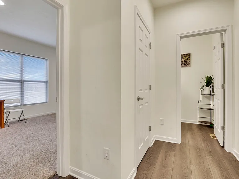 694 Dewmar Dr — Photo 20