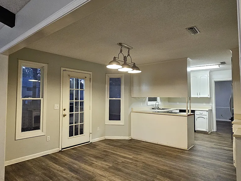 211 Plantation Rd — Photo 64