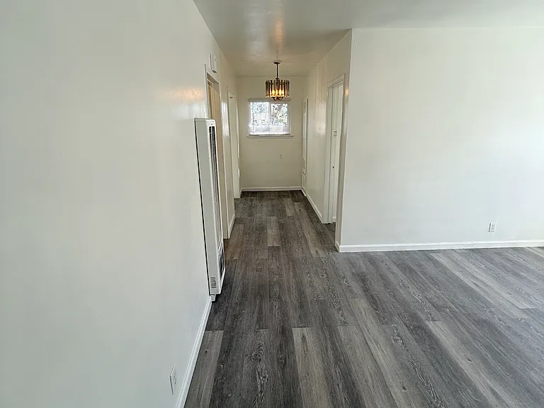927 W Gage Ave #1 — Photo 21