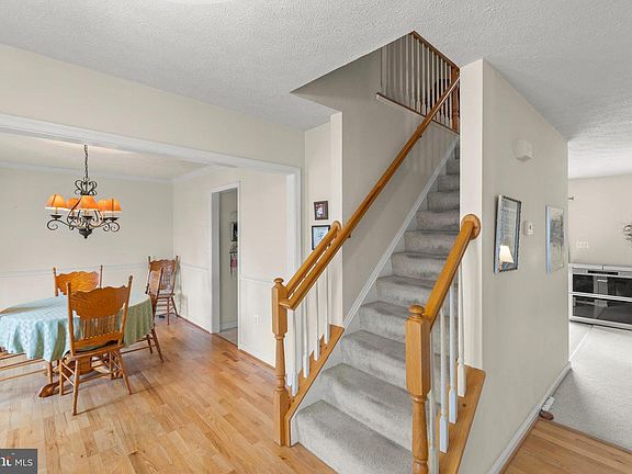 4th image of 112 Grindstone Dr