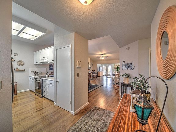 4th image of 1305 Fannell Dr