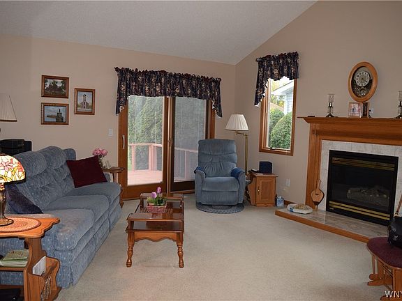 5th image of 67 Niagara Shore Dr