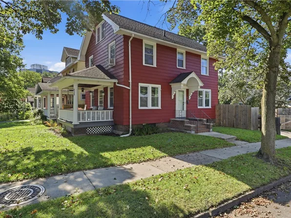 625 Cedarwood Ter, Rochester, NY 14609