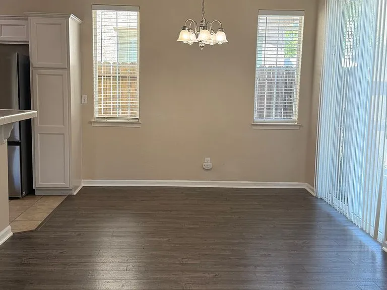 2348 La Villa Way — Photo 7
