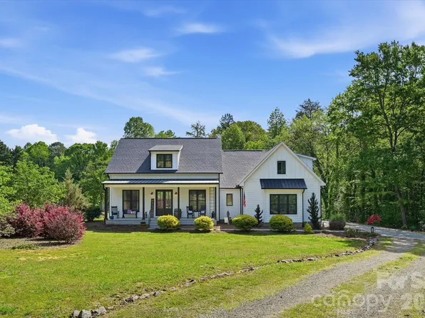 168 Tucker Rd, Statesville, NC 28677