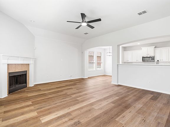 2nd image of 1738 Rock Ridge Dr