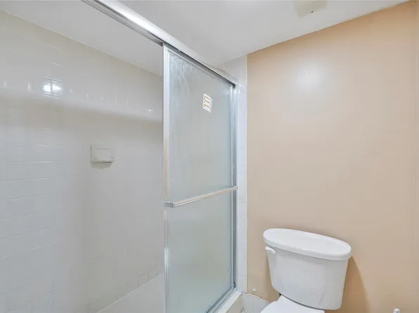 2157 NW 37th Ave, Coconut Creek, FL 33066