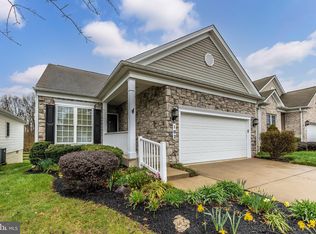 102 Clubside Dr, Taneytown, MD 21787