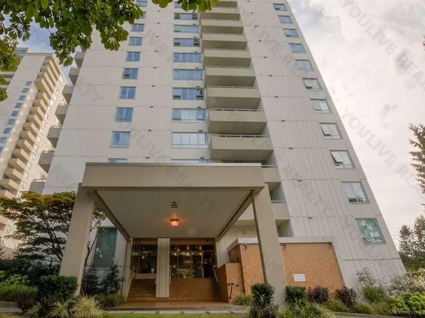 5645 Barker Ave #1203, Burnaby, BC V5H 3Z5