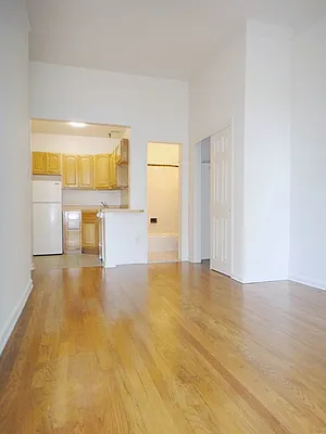 Rented by Balass Ralph, LREB | media 19