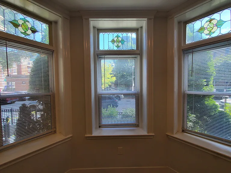 51 Queensberry St #25 — Photo 16