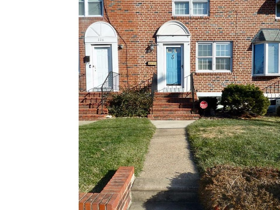 1st image of 228 Bungalow Ave