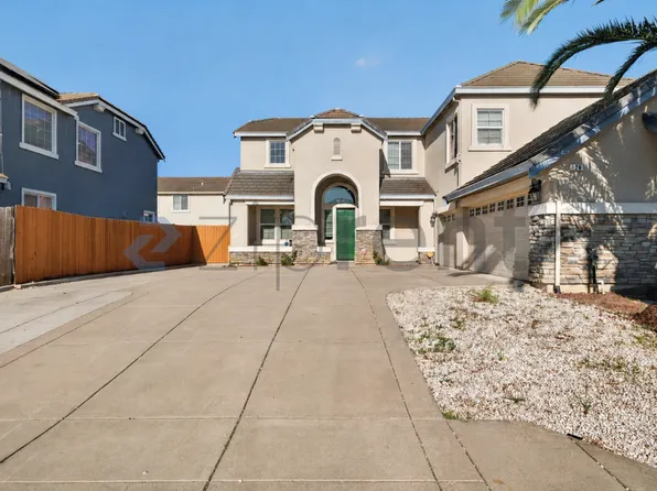 26 Escher Cir, Oakley, CA 94561