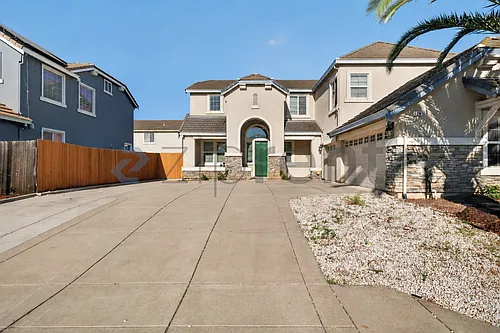 26 Escher Cir Photo 1