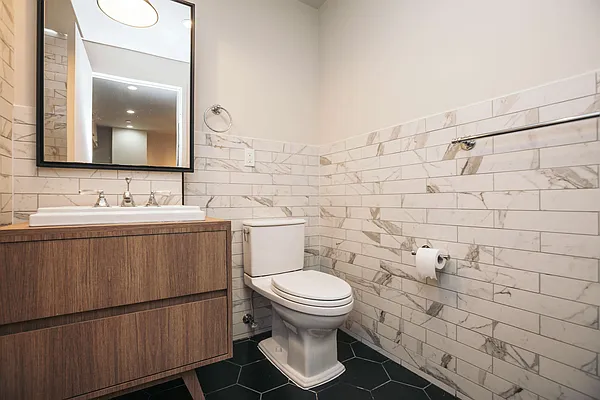 Rented by Nooklyn NYC LLC | media 14