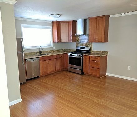 1st image of 2154 Williams St