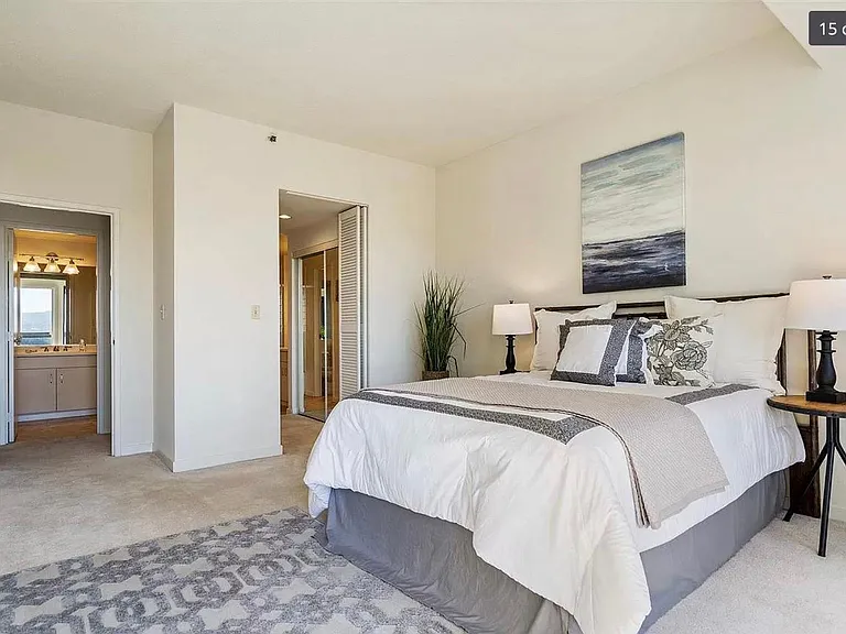 6363 Christie Ave — Photo 6