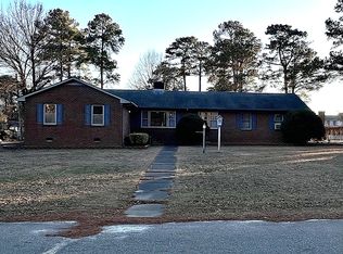 103 Walnut St, La Grange, NC 28551