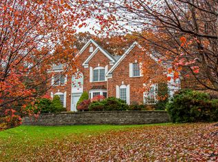 14 Greenbriar Ct, Flanders, NJ 07836