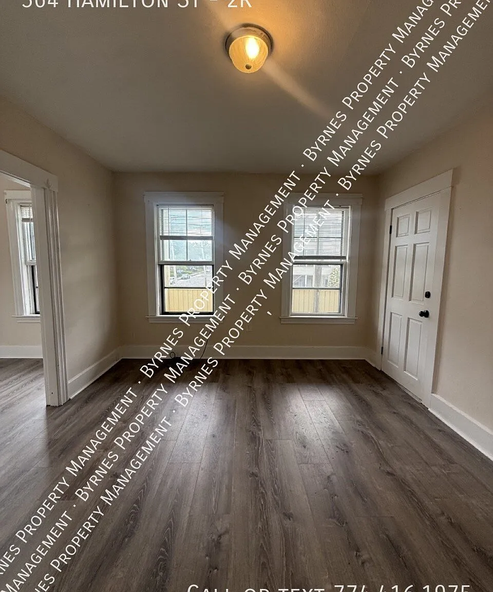 2 bed, $1,650 — Photo 2