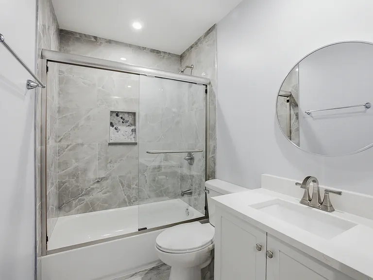 915 Mayfield Dr — Photo 12