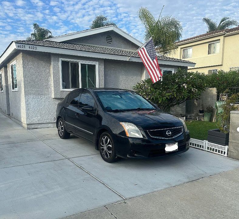 1st image of 4021 W 165th St
