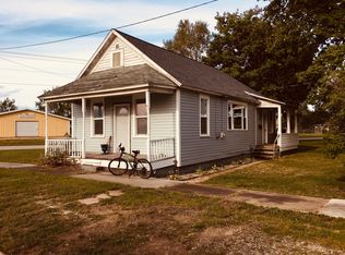 15 N 5th St, Gladstone, MI 49837