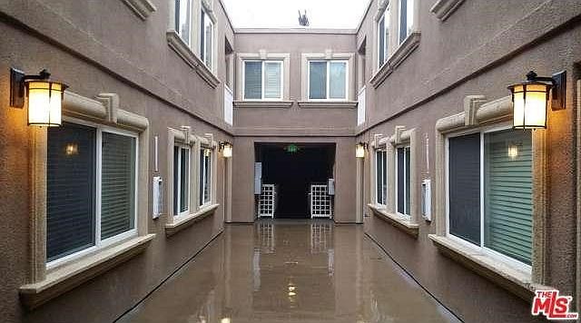 1st image of 436 N Oxford Ave APT 102