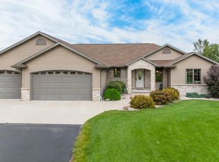 W5930 Wege Rd, Black Creek, WI 54106