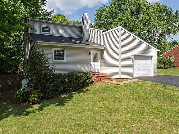 4th image of 499 Beechwood Dr