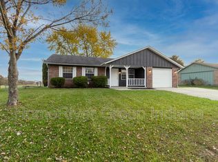 319 Christina Dr, Whiteland, IN