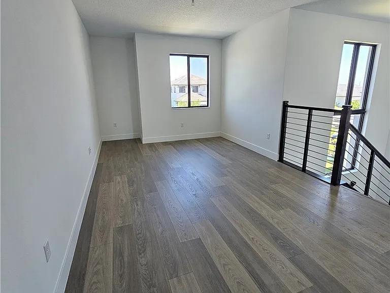 5166 Julienne Rd — Photo 13
