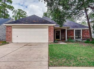 8902 Village Hills Dr, Spring, TX 77379