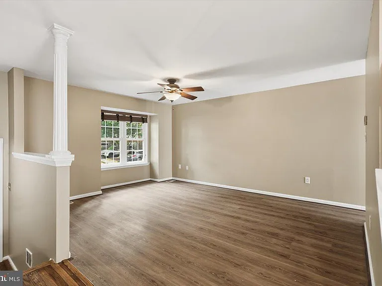 6168 Forest Creek Ct — Photo 4