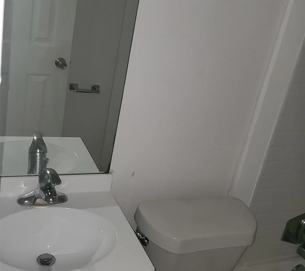 2 bed, 600 sqft, $1,100 — Photo 4