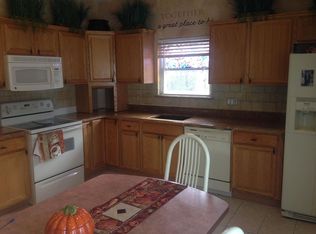 26 Avenue B, Holbrook, NY 11741