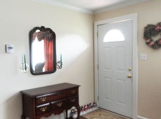 2923 Bellaire Cir, Walkertown, NC 27051