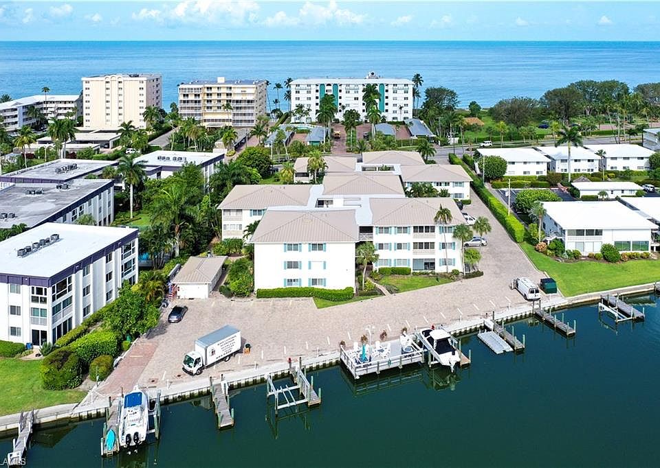 1st image of 1950 Gulf Shore Blvd N APT 312