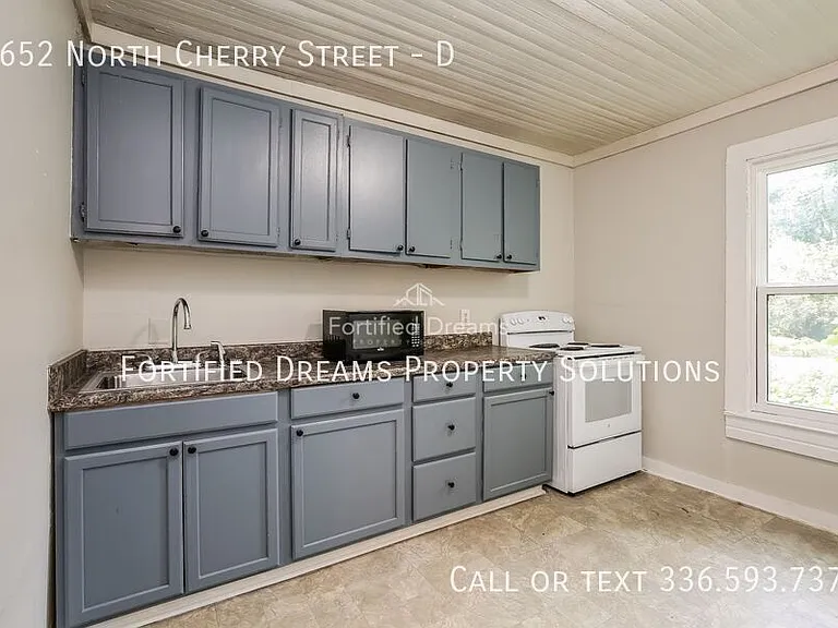 1652 N Cherry St #D — Photo 22