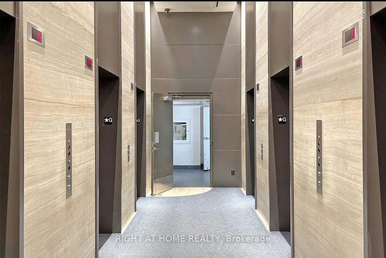 2 bed, $2,700 — Photo 4