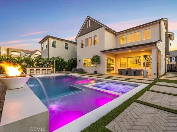27762 Lens Way, Valencia, CA 91381